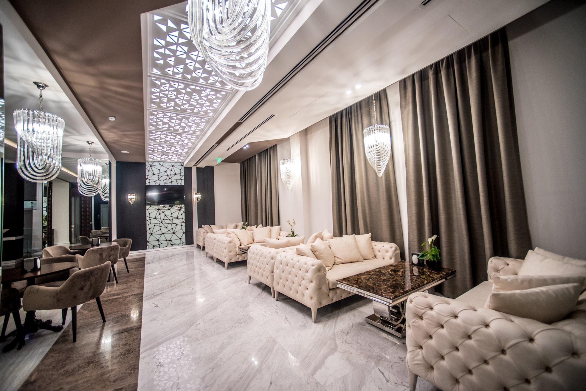 Aghababyan'S Hotel Yerevan Exterior foto The lobby of the hotel