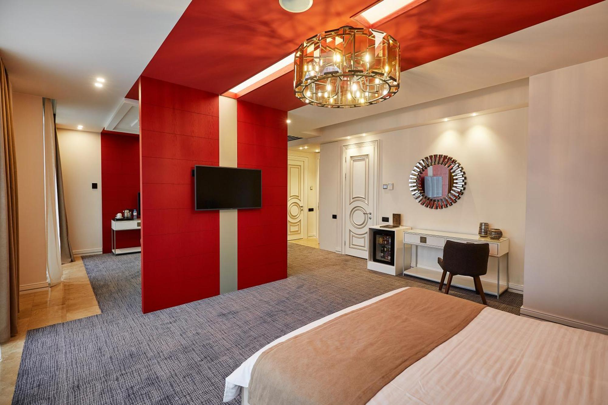 Aghababyan'S Hotel Yerevan Quarto foto A room at the hotel
