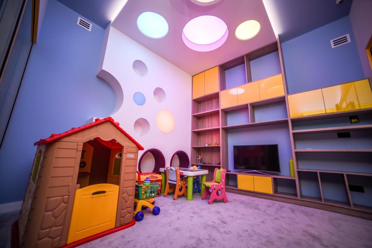 Aghababyan'S Hotel Yerevan Exterior foto The Children's Hospital of Philadelphia
